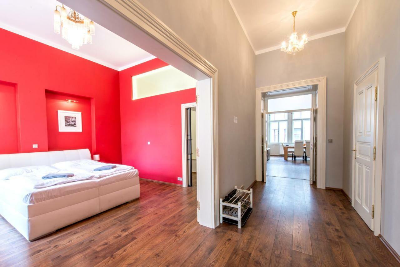 Apartment ✰downtown Grand - Old Town Location✰ Prague